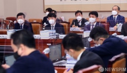 국정감사 출석한 지역 법원장들