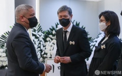 노태우 전 대통령 빈소 조문하는 크리스토퍼 델 코소 주한 미국 대사 대리