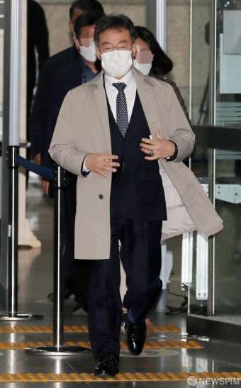 영장실질심사 마친 김만배 씨