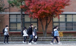 학교로 돌아온 학생들