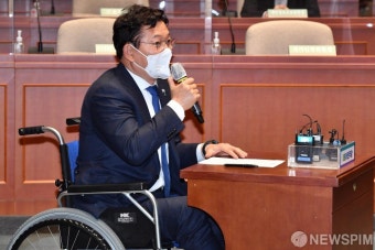 모두발언하는 송영길 대표