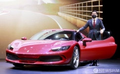 페라리의 세번째 PHEV 296 GTB