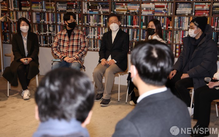 이재명, 유죄 판결에도 냉정한 골목골목 경청 투어 진행 중