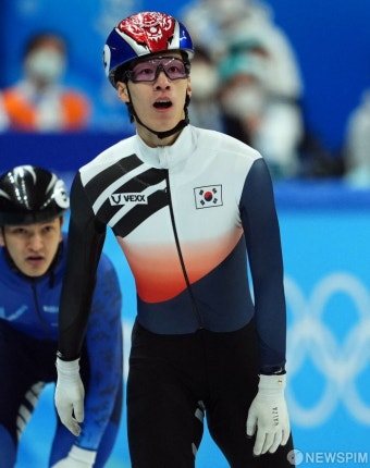 황대헌, 쇼트트랙 500m 준결승 실격… 결승행 좌절