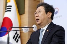 황희 장관 
