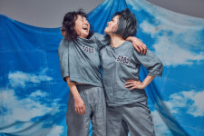 여성 2인극으로 꾸민 색다른 아일랜드 가 온다