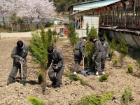 경남농협·거제축협, 축산농가 나무울타리 조성 지원