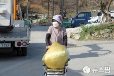 [르포] 새 집짓고 농새도 짓고 열심히 살아야지요...산불 잿더미 딛고 다시 일어서는 울진 화동마을