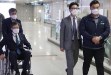 교통약자 체험하는 김경철 대전교통공사 사장