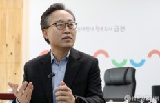 신안종합선구 | [금천구청장GO!] 유성훈 "신안산선·종합병원 '순항', 지역개발에 '올인'"
