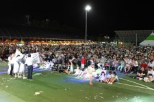 진천 덕산읍 인구 3만 돌파 축하 음악회에 몰린 인파