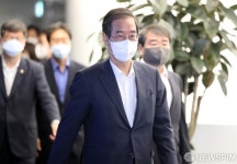 더존비즈온 찾은 한덕수 국무총리