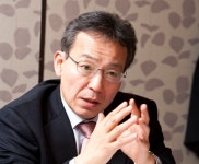 [인터뷰] 김태기 단국대 교수 경기침체 장기화…금리인상 망설이지 말아야
