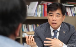[인터뷰] ①김병욱 루나 사태, 거래소 공동 상장 요건 있었으면 막았을 것
