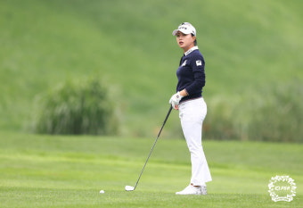 [KLPGA] 김수지·서연정 '공동선두'...최민경·허다빈 등 추격