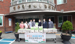 전주시의회, 장애인종합복지관 찾아 위문품 전달