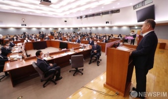 2022 지방재정전략회의, 인사말하는 이상민 장관