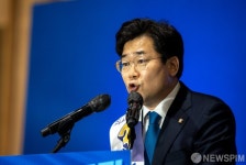 남성컷트점산하 | [국감] 박찬대 "남성 1년, 여성 3년… 우정사업본부 산하 공공기관 육아휴직 차별"