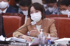[국감] 중기부, 산하기관 국감자료 제출 방해 논란