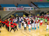 남원서 롤러·생활체조대회 개최...동호인·관객 열기 가득