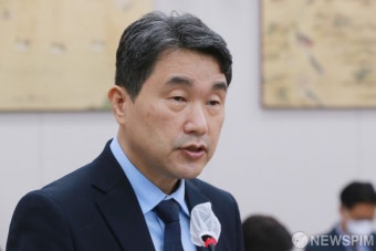 인사청문회 인사말 나선 이주호 후보자