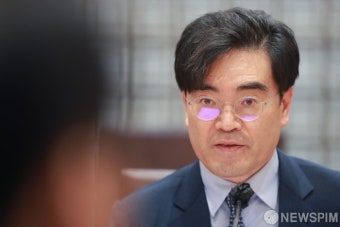 인사말하는 공영운 현대자동차 사장