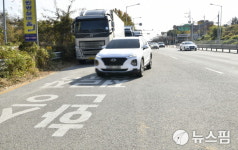 보행로 없는 광주 비아정류장...시민·운전자 사고날까 아찔