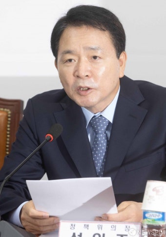 발언하는 성일종 국민의힘 정책위의장