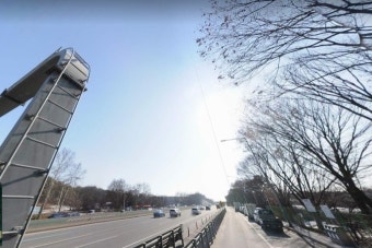 경부고속도로 오산졸음쉼터 인근서 4중 추돌...40대 여성 숨져