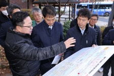출근시간대 한밭대로 찾은 이장우 대전시장 교통개선 대책 마련