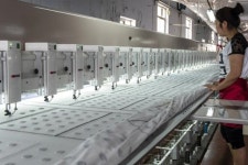 톈스커(田世科), 바늘과 실로 아름다움을 수놓다