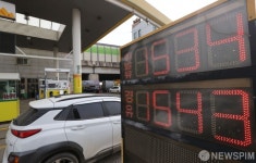 휘발유 L당 3원↑·경유 15원↓.‥가격차 더 좁혀져