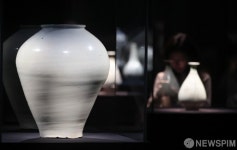리움,사상 최대 백자 전시 조선의 백자, 군자지향(君子志向)