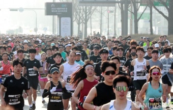 2023 서울마라톤 '출발!'