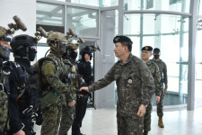 김승겸 합참의장, 707특임단 현장 점검 적 전쟁의지 말살