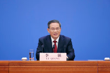 中 신임 총리, 중부 공업도시 방문해 선진 제조업 육성해야