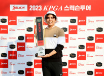 장유빈, KPGA 스릭슨투어 개막전 우승...