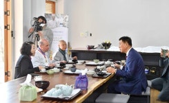 장성군 "프랑스 요리 전문학교 '르꼬르동블루' 셰프 백양사 방문"