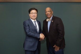 염태영 경제부지사, 美 뉴저지주 존슨 상원의원 만나 우호 교류 논의