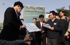 김포골드라인 대신 버스타면 현금준다…개화역 급행은 서울시 반대