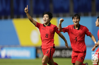 [U17 아시안컵] 한국, 우즈벡에 1-0 결승행... 