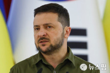 젤렌스키 러 없이도, 흑해 통해 곡물 수출 계속 돼야