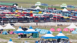 잼버리 대원들 태울 버스들