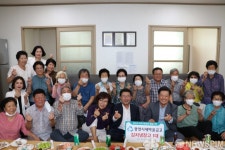 광양시새마을금고, 경로당에 김치냉장고 전달