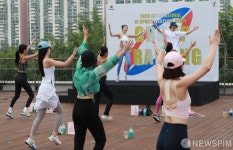 으~ 으~ 댄스피트니스 삼매경