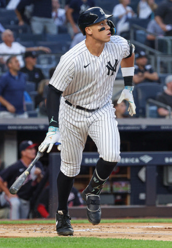 [MLB] 저지, 대포 3방... 양키스 110년만의 10연패 저지