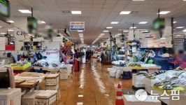 [르포] 추석 대목 한 달 앞둔 수산물 시장…원산지 표시 등 안간힘