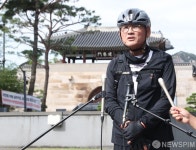 문화계 현장 잘 알고 있다 유인촌 문체부장관 후보자