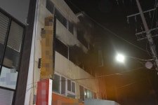 대전 동구 여관 화재로 11명 긴급대피...2명 연기 흡입