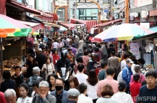추석 연휴 하루 앞둔 남성사계시장